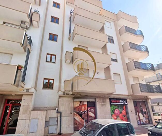 Appartamento con 5 locali in vendita in Andria