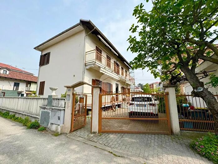 Appartamento bilocale in vendita in Via Giuseppe Verdi, Settimo Torinese