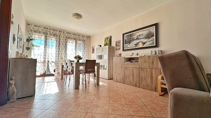 Appartamento con 6 locali in vendita in Ponsacco