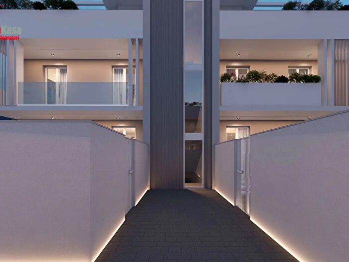 Appartamento trilocale in vendita in Via Vittorio Veneto, Marigliano