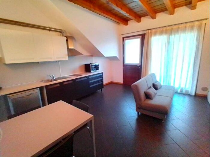 Appartamento bilocale in affitto in via Nini da Fano, Longuelo, Bergamo