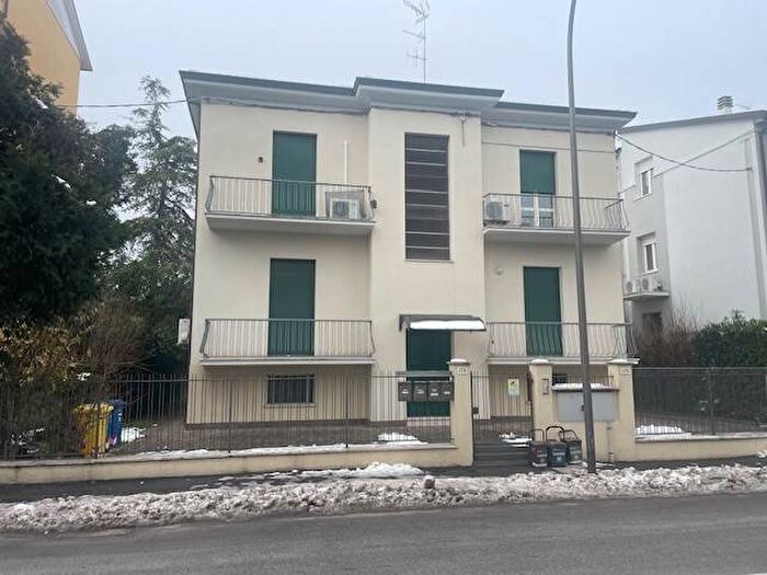 Appartamento quadrilocale in affitto in Via Decio Raggi, Parco Urbano Piscina, Forlì
