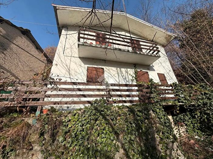Casa bilocale in vendita in Via Aragno, Barge