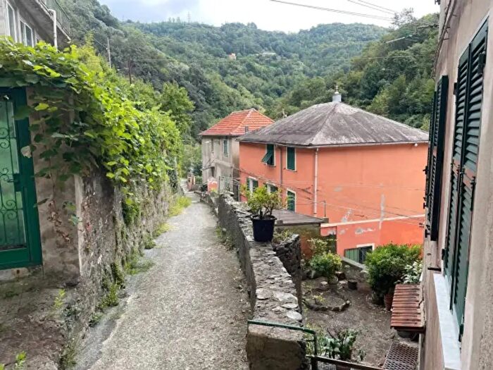 Appartamento bilocale in vendita in Via Profondo, Genova