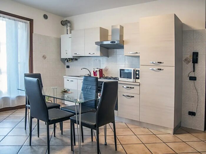 Appartamento bilocale in affitto in Via Nichesola b, Verona