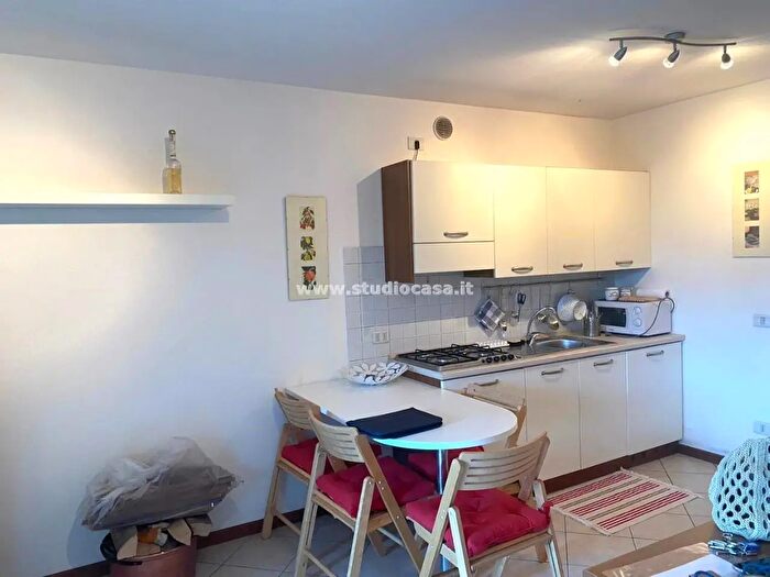 Appartamento bilocale in vendita in Via Terra Promessa, Costa Di Serina