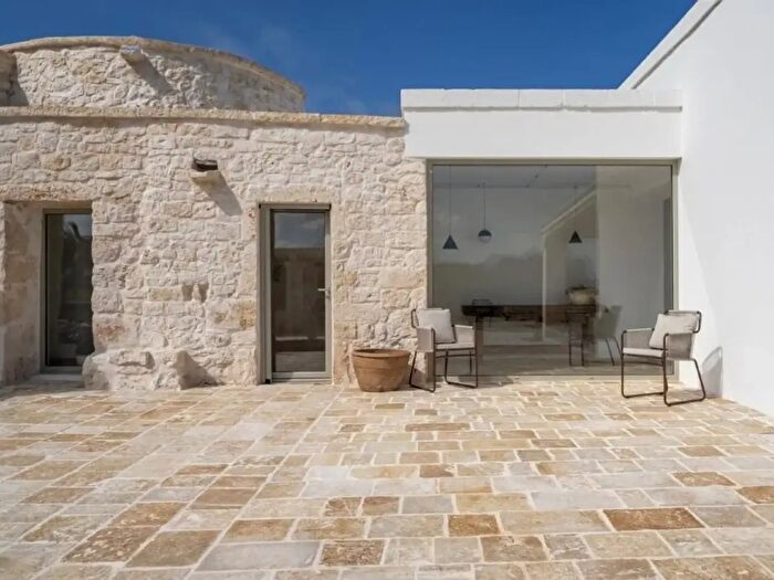 Casa quadrilocale in vendita in Ostuni