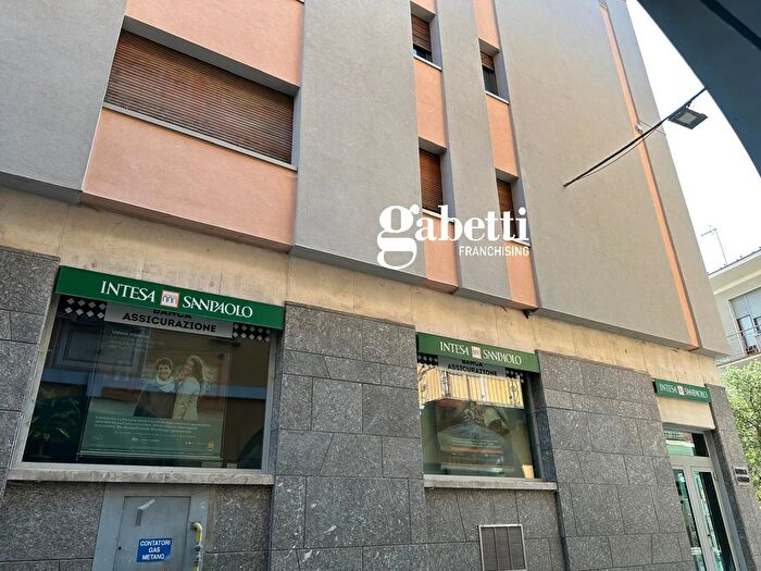 Appartamento quadrilocale in vendita in Via Pio Corsi, Nizza Monferrato