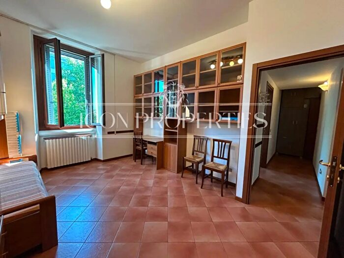 Appartamento bilocale in vendita in Viale Certosa, Milano