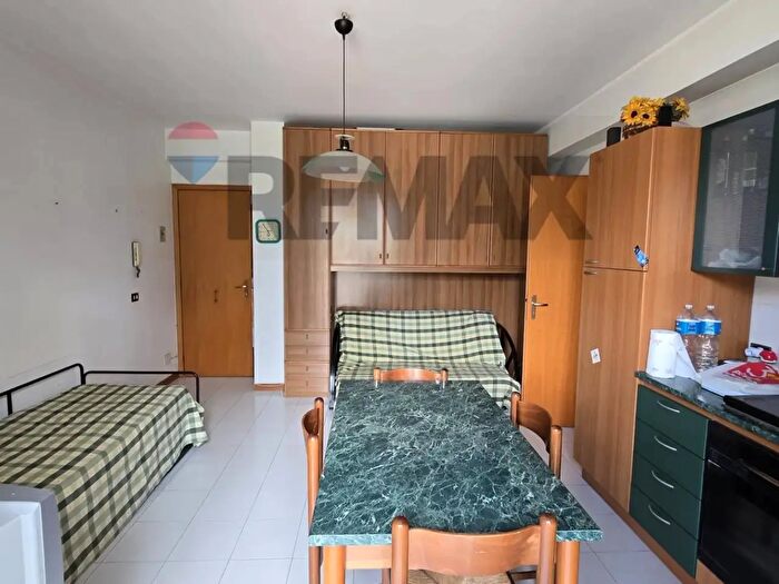 Appartamento bilocale in vendita in Via Spiaggia, Mascali