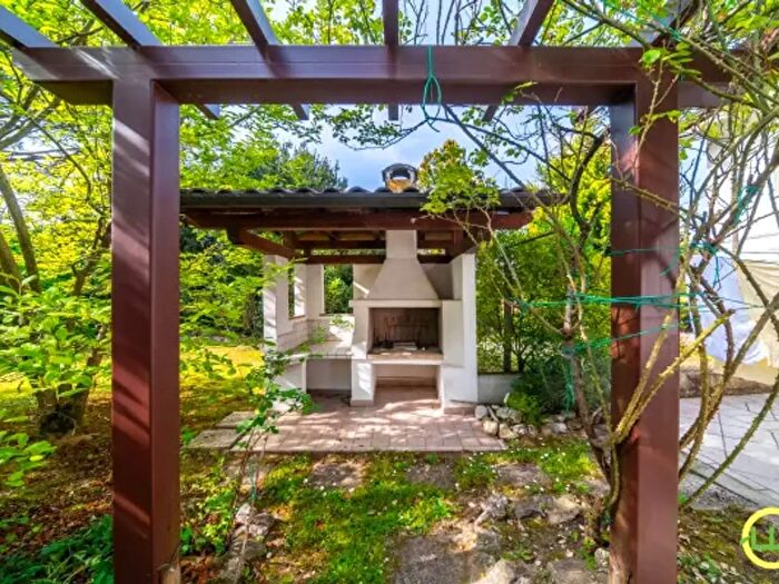 Casa con 6 locali in vendita in Via Corva, Azzano Decimo