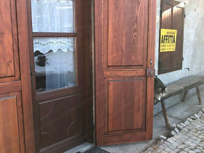 Appartamento trilocale in affitto in Frazione Champlas Seguin, Champlas Seguin, Cesana Torinese