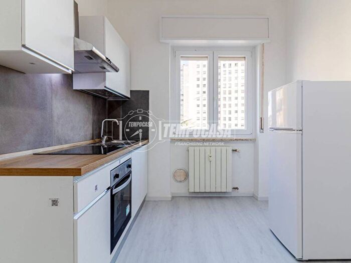 Appartamento bilocale in affitto in Via Marco D'Agrate B, Corvetto, Milano