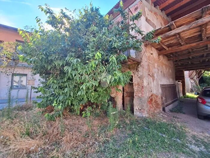 Casa monolocale in vendita in Via Santa Maria, Cuggiono