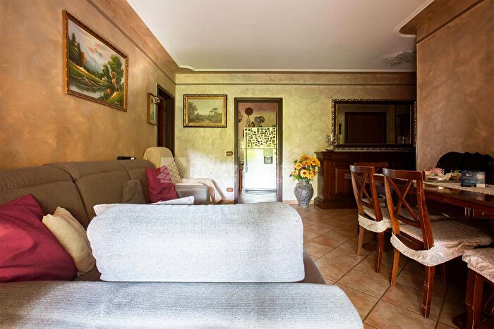 Appartamento quadrilocale in vendita in Via Domenico Piani, Reggio Emilia