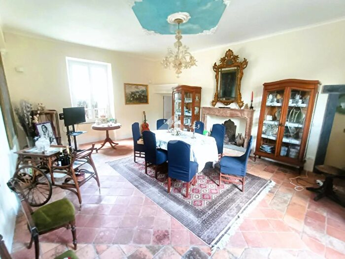 Casa con 7 locali in vendita in Via Santa Caterina, Cantalupo Ligure