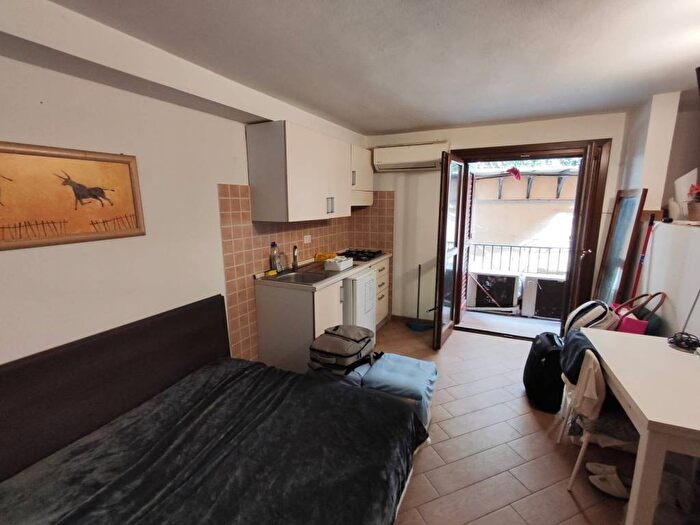 Appartamento monolocale in affitto in Vicolo Giancola, Tribunale, Palermo