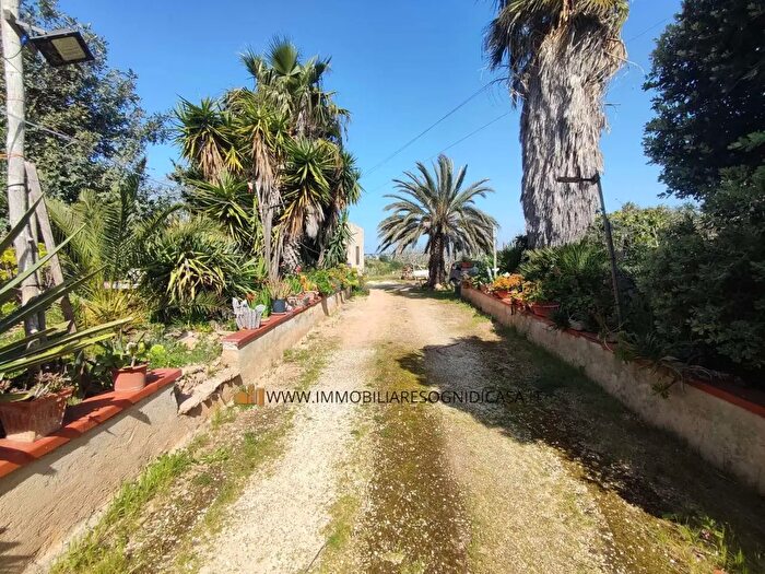 Casa con 6 locali in vendita in Mazara Del Vallo