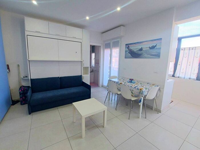 Appartamento monolocale in affitto in Centro, Pietra Ligure