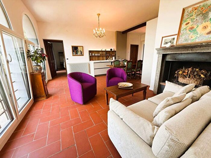 Appartamento con 5 locali in affitto in Monte San Savino