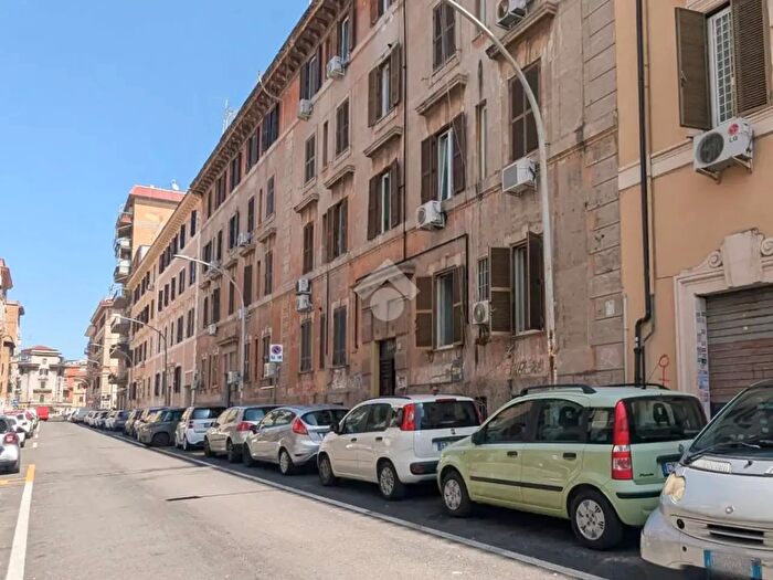 Appartamento monolocale in vendita in Via Amedeo Cencelli, Roma