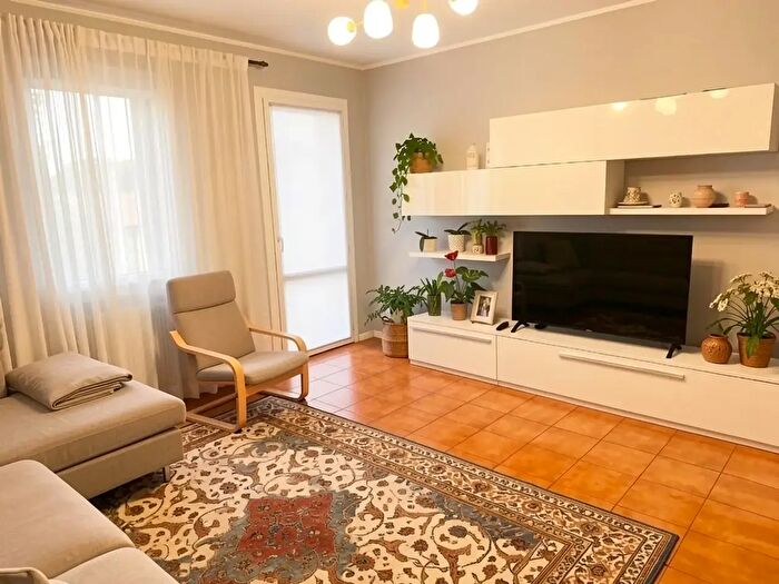 Appartamento quadrilocale in vendita in Via Guglielmo Marconi, Maser
