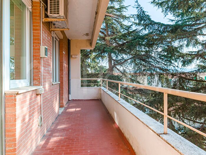 Appartamento quadrilocale in vendita in Via del Vigna, Livorno