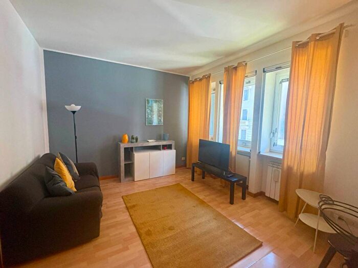 Appartamento bilocale in affitto in Via Torquato Taramelli, Maggiolina, Milano