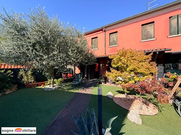 Appartamento trilocale in vendita in Via Carlo Porta, Noventa Vicentina