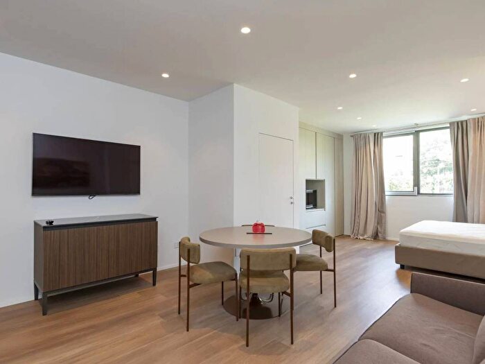 Appartamento in affitto in Via Privata Tarvisio, Maggiolina, Milano