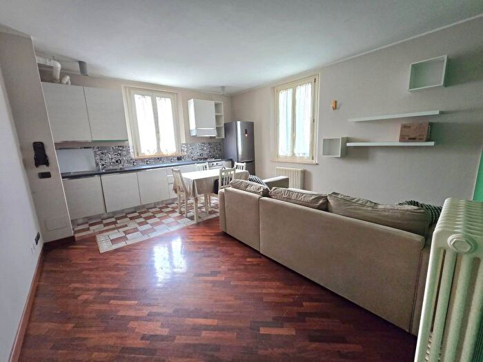 Appartamento bilocale in affitto in Viale Giosuè Carducci, Musicisti, Carpi