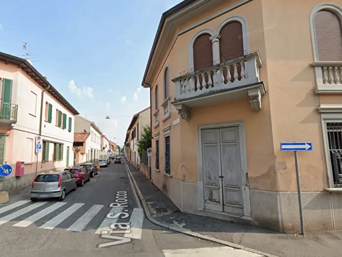 Appartamento monolocale in affitto in Via San Gervaso, Seregno