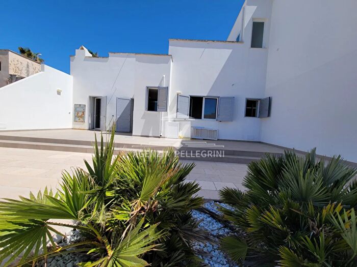 Casa con 5 locali in vendita in Marina di Mancaversa, Taviano