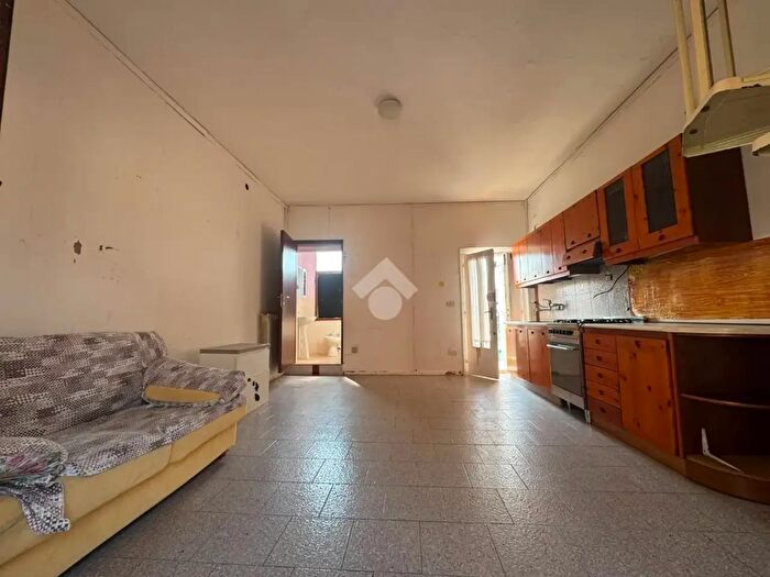 Appartamento bilocale in affitto in Via Quattro Novembre, Romentino