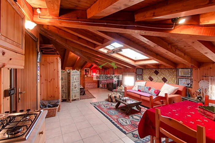 Casa quadrilocale in vendita in Via Cavour Tramonti di Sotto, Tramonti Di Sotto