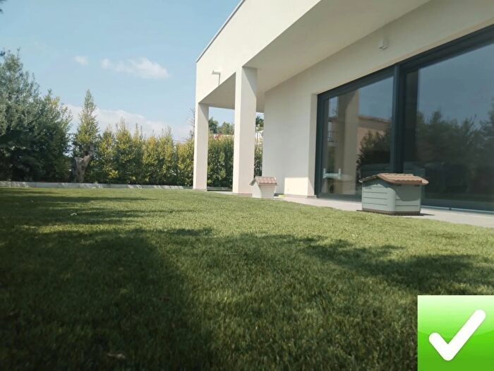 Casa con 5 locali in affitto in Reggio Calabria