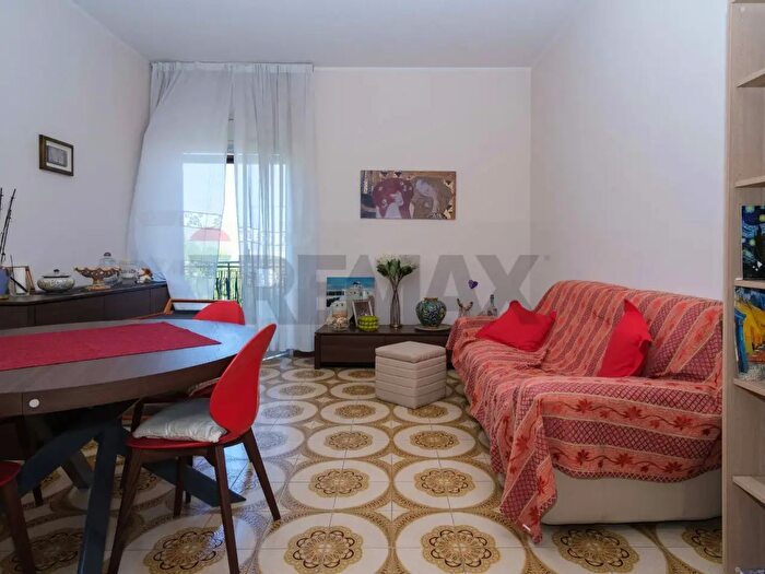 Appartamento con 6 locali in vendita in Via Arrigo Boito B, Catania