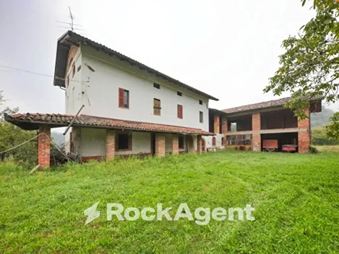 Casa con 5 locali in vendita in Via Case Sparse, Maranzana