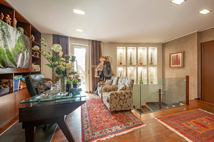 Appartamento con 5 locali in vendita in Viale Lorenzo Bolano, Catania