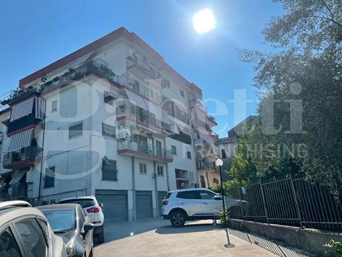 Appartamento quadrilocale in vendita in Via Annunziata, Eboli