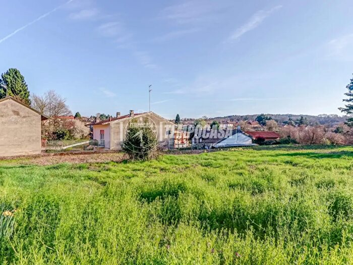 Appartamento in vendita in Via Gorizia, Taino