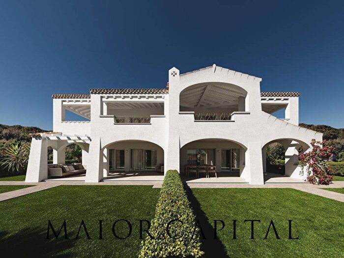 Appartamento trilocale in vendita in Via Piemonte, Budoni