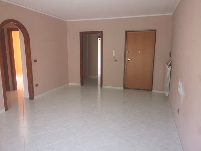 Appartamento quadrilocale in affitto in Via San Francesco a Patria, Casacelle Arco SantAntonio, Giugliano in Campania