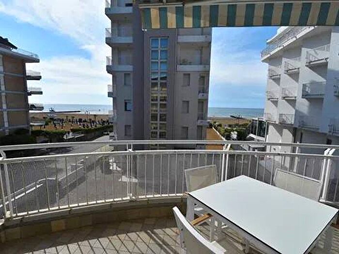 Appartamento quadrilocale in affitto in Via Zara, Lido Centro Ovest, Jesolo