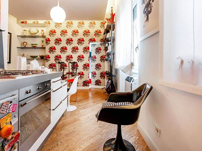 Appartamento bilocale in affitto in Via Resegone, Farini, Milano