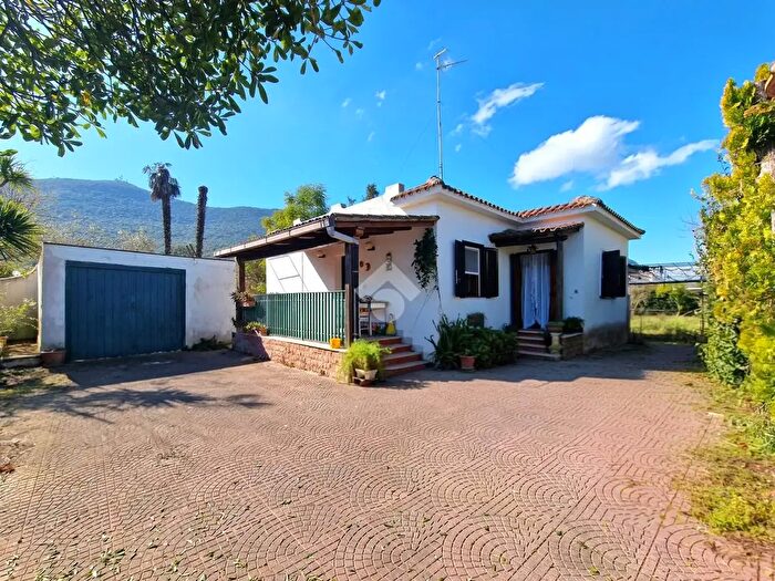 Casa trilocale in vendita in Via del Brecciaro, San Felice Circeo