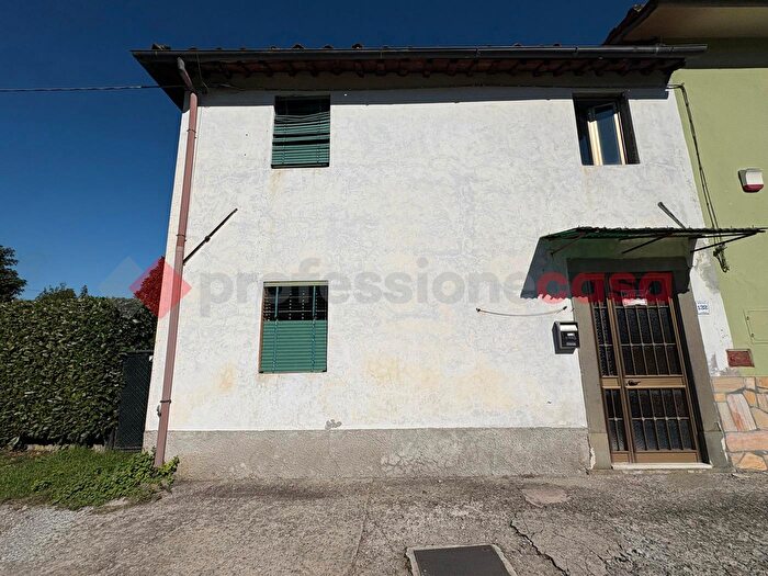 Casa trilocale in vendita in Via per Coreglia, Coreglia Antelminelli