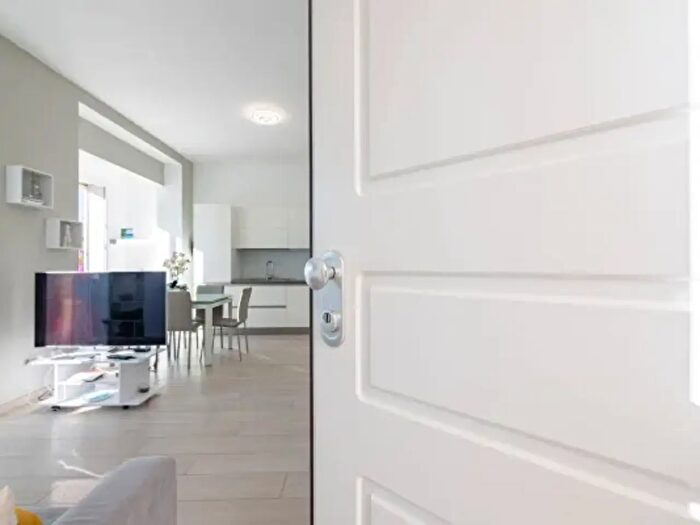 Appartamento trilocale in vendita in Via Cavalieri di Rodi, Ospedaletti