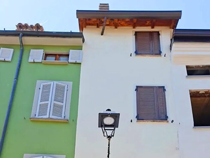 Casa trilocale in vendita in Viale Mentana a, Parma