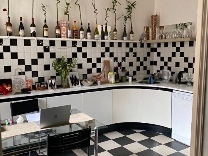 Appartamento trilocale in affitto in Via Giovanni Boccaccio, Vincenzo Monti, Milano